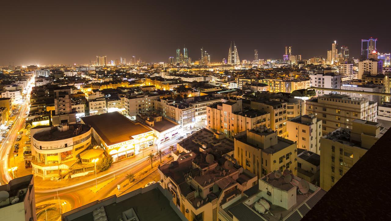 Monroe Hotel & Suites Манама Екстериор снимка